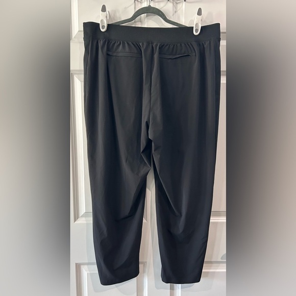 Athleta Brooklyn Ankle Pants Womens Sz 18 Zip Pockets Lightweight Pull On Travel - Picture 2 of 12